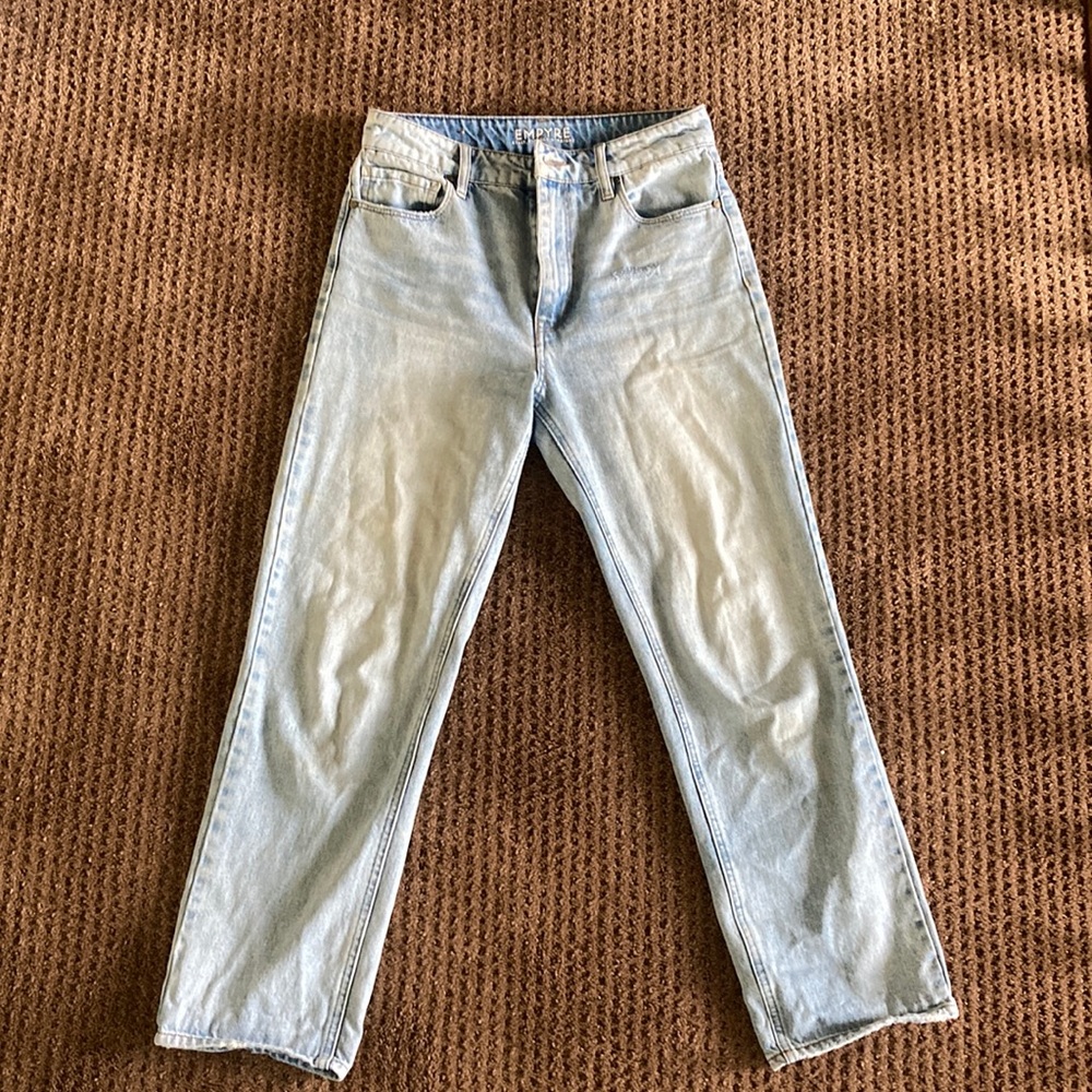 Light Wash Empyre Vintage Straight Jeans Size 3 Women’s